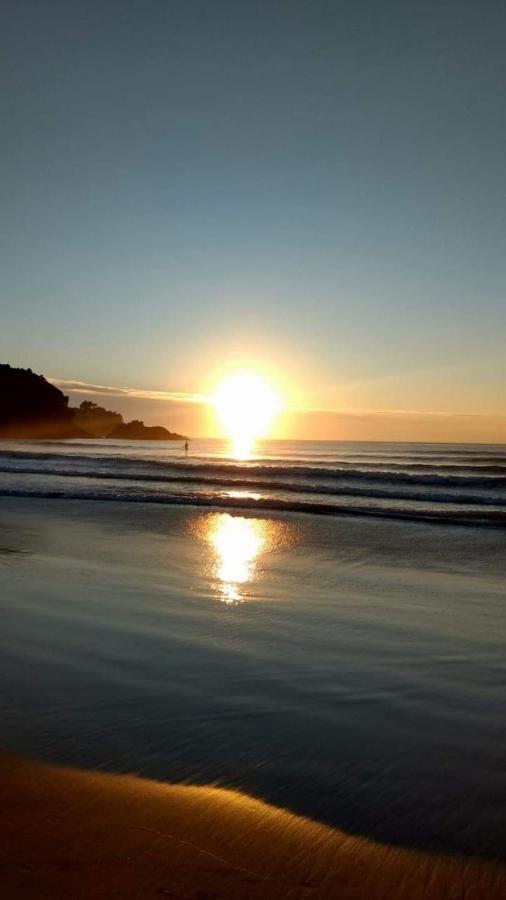 Apartamento Ubatuba - Praia Grande - 200M Da Praia Екстериор снимка